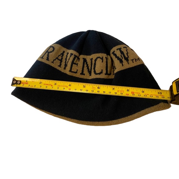 Harry Potter Ravenclaw Reversible Beanie Unisex HP World Passport Universal - Picture 8 of 8